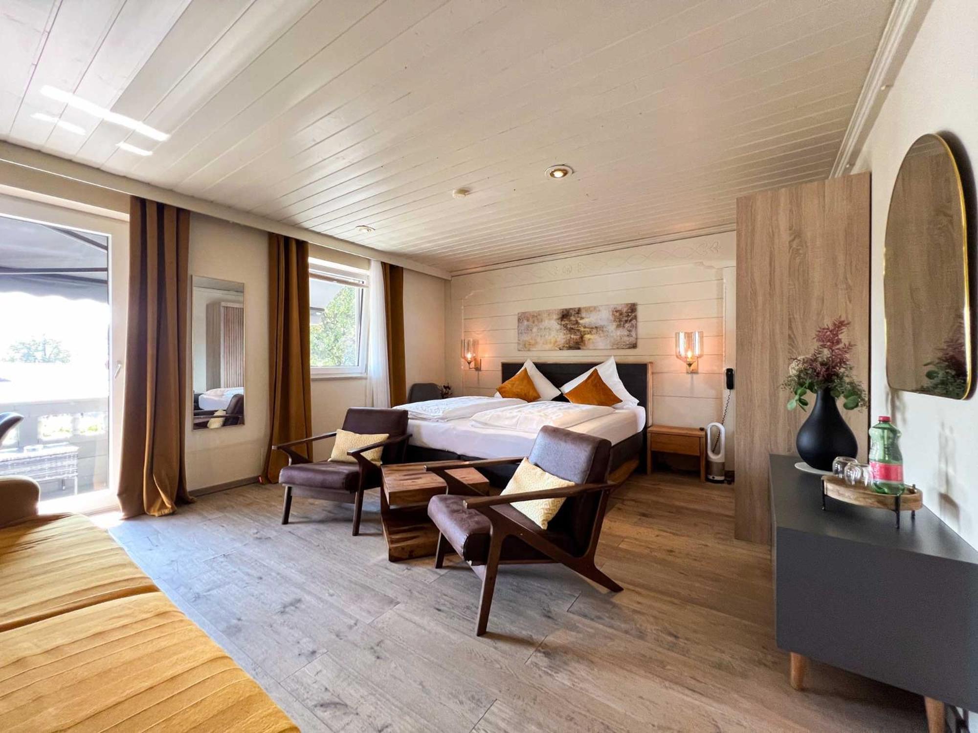 Hotel Schlossblick Chiemsee Прін-ам-Кімзе Екстер'єр фото