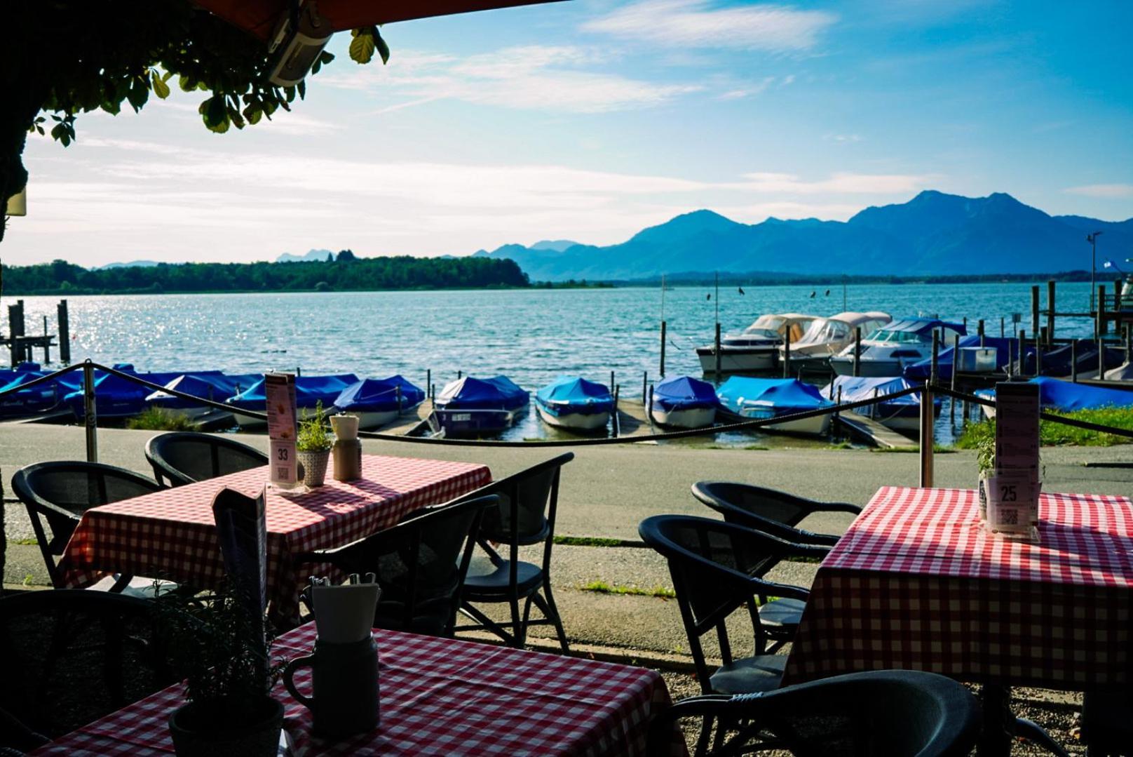 Hotel Schlossblick Chiemsee Прін-ам-Кімзе Екстер'єр фото