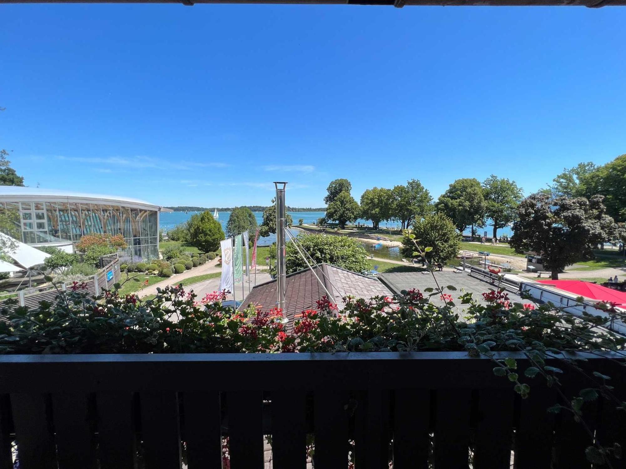 Hotel Schlossblick Chiemsee Прін-ам-Кімзе Екстер'єр фото