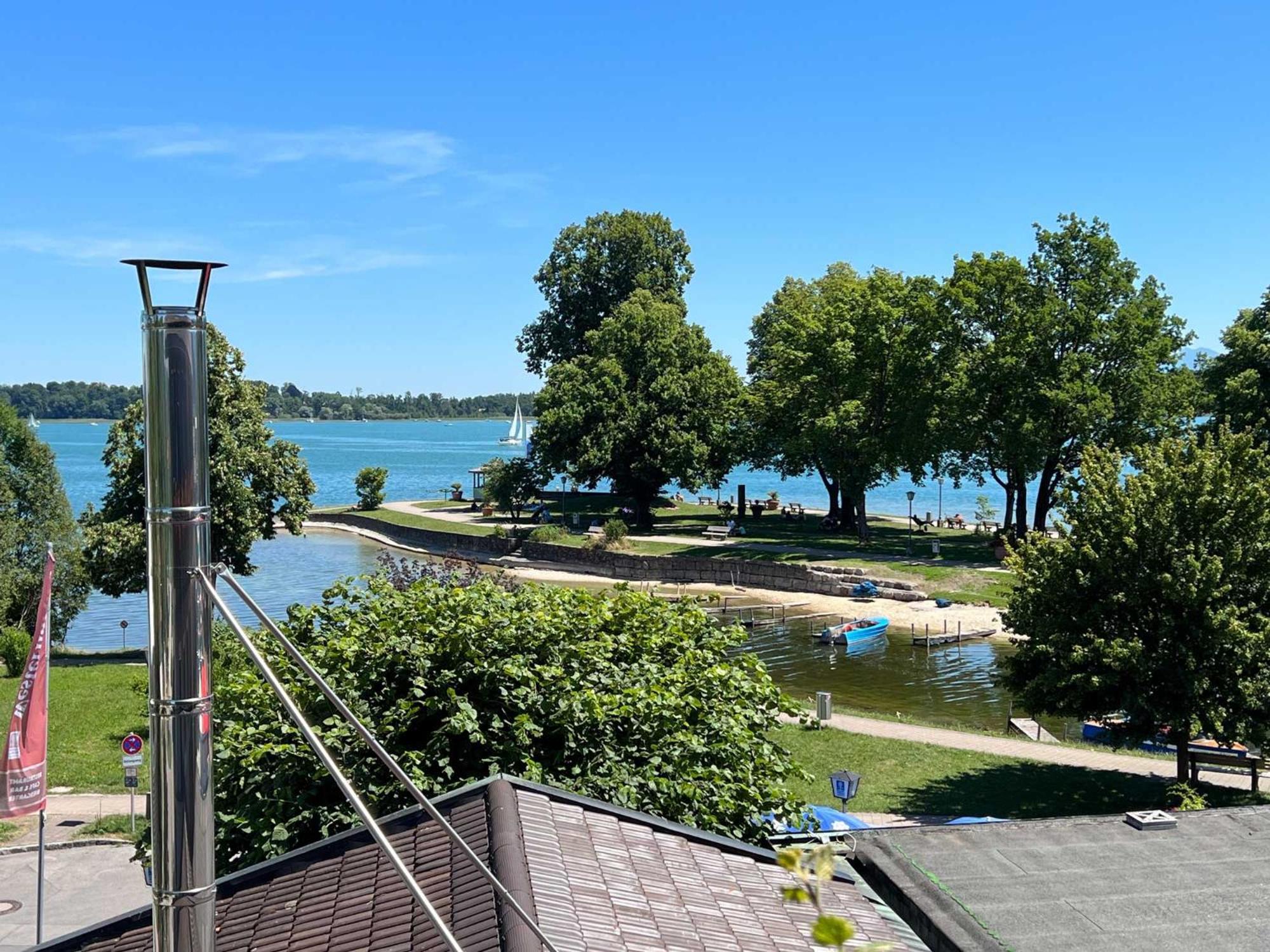 Hotel Schlossblick Chiemsee Прін-ам-Кімзе Екстер'єр фото