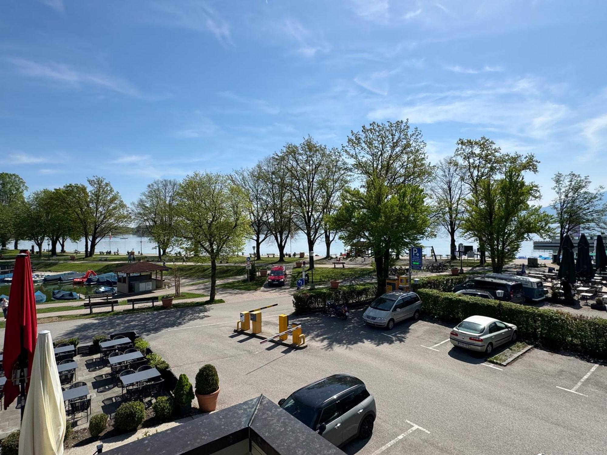 Hotel Schlossblick Chiemsee Прін-ам-Кімзе Екстер'єр фото