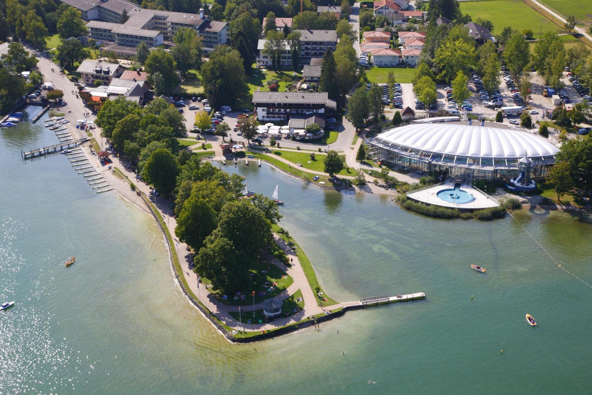 Hotel Schlossblick Chiemsee Прін-ам-Кімзе Екстер'єр фото